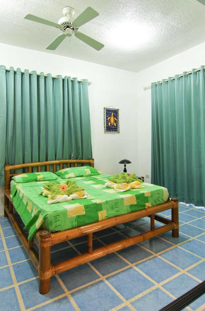 Artista Beach Villa Balabag  Ngoại thất bức ảnh