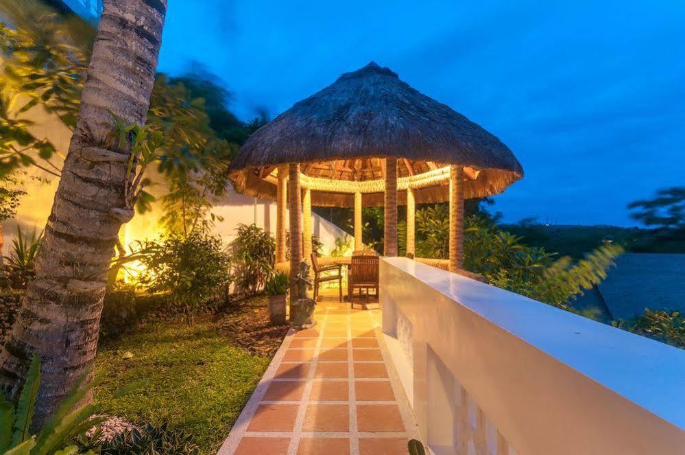 Artista Beach Villa Balabag  Ngoại thất bức ảnh