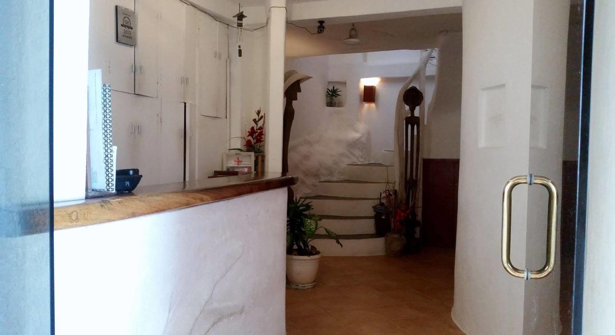 Artista Beach Villa Balabag  Ngoại thất bức ảnh