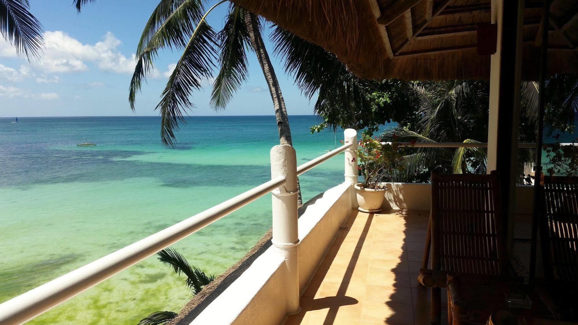 Artista Beach Villa Balabag  Ngoại thất bức ảnh
