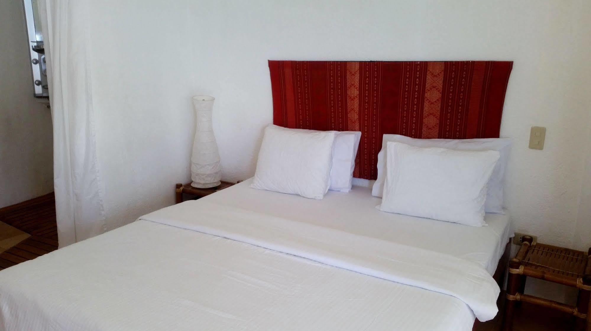 Artista Beach Villa Balabag  Ngoại thất bức ảnh