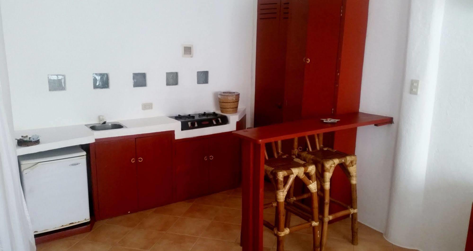 Artista Beach Villa Balabag  Ngoại thất bức ảnh